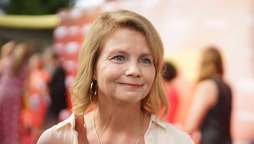 annette frier schlaganfall